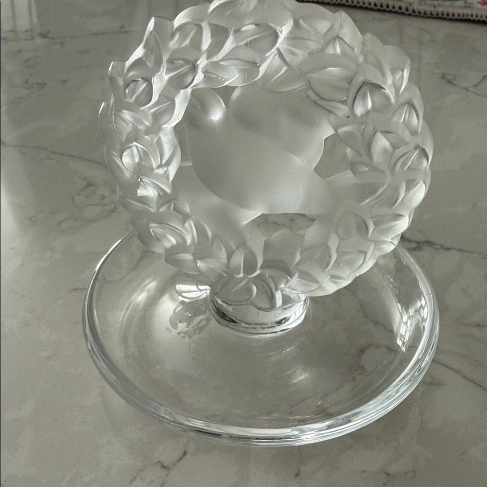 Lalique Frosted Crystal Bird Wreath Decor